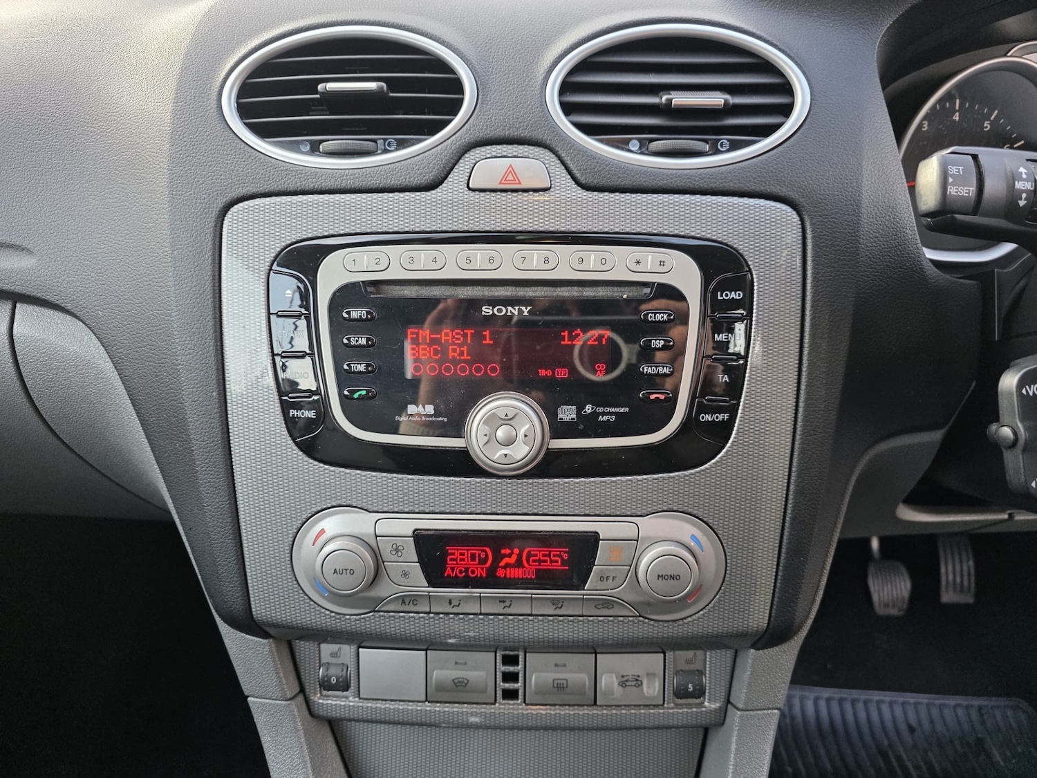 Used Ford Focus CC 2010 for sale - 77663694: Photo 15