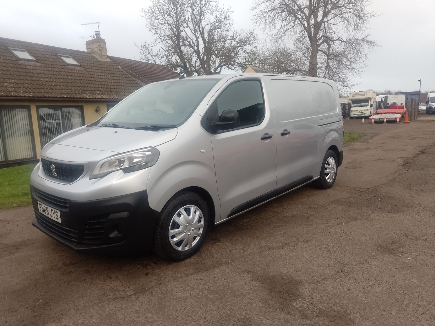 Used Peugeot Expert 2018 for sale - 77114422: Photo 4