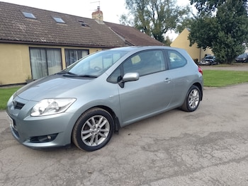 Used Toyota Auris 2009 for sale - 75750140: Photo