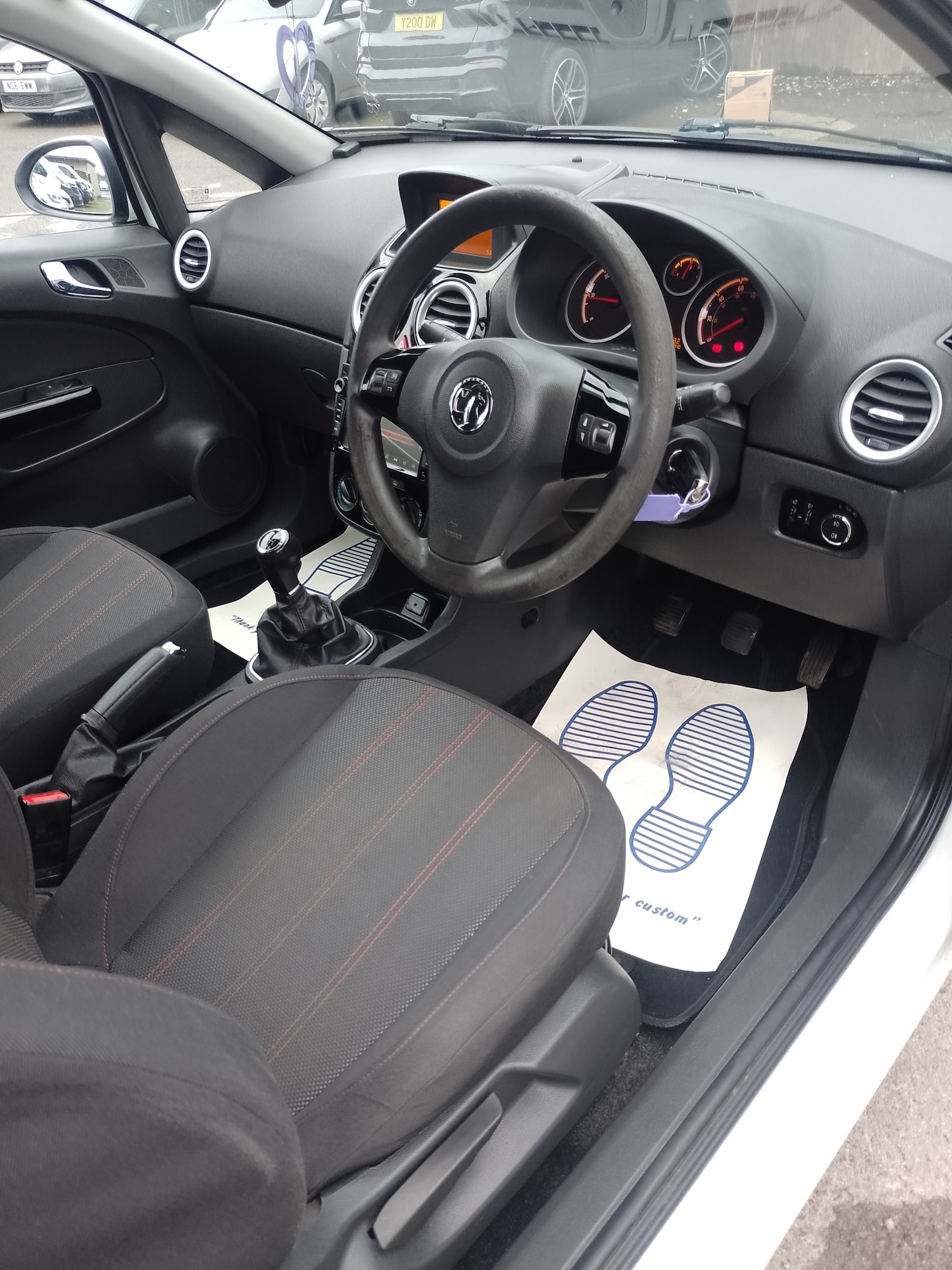 Used Vauxhall Corsa 2014 for sale - 77902800: Photo 8