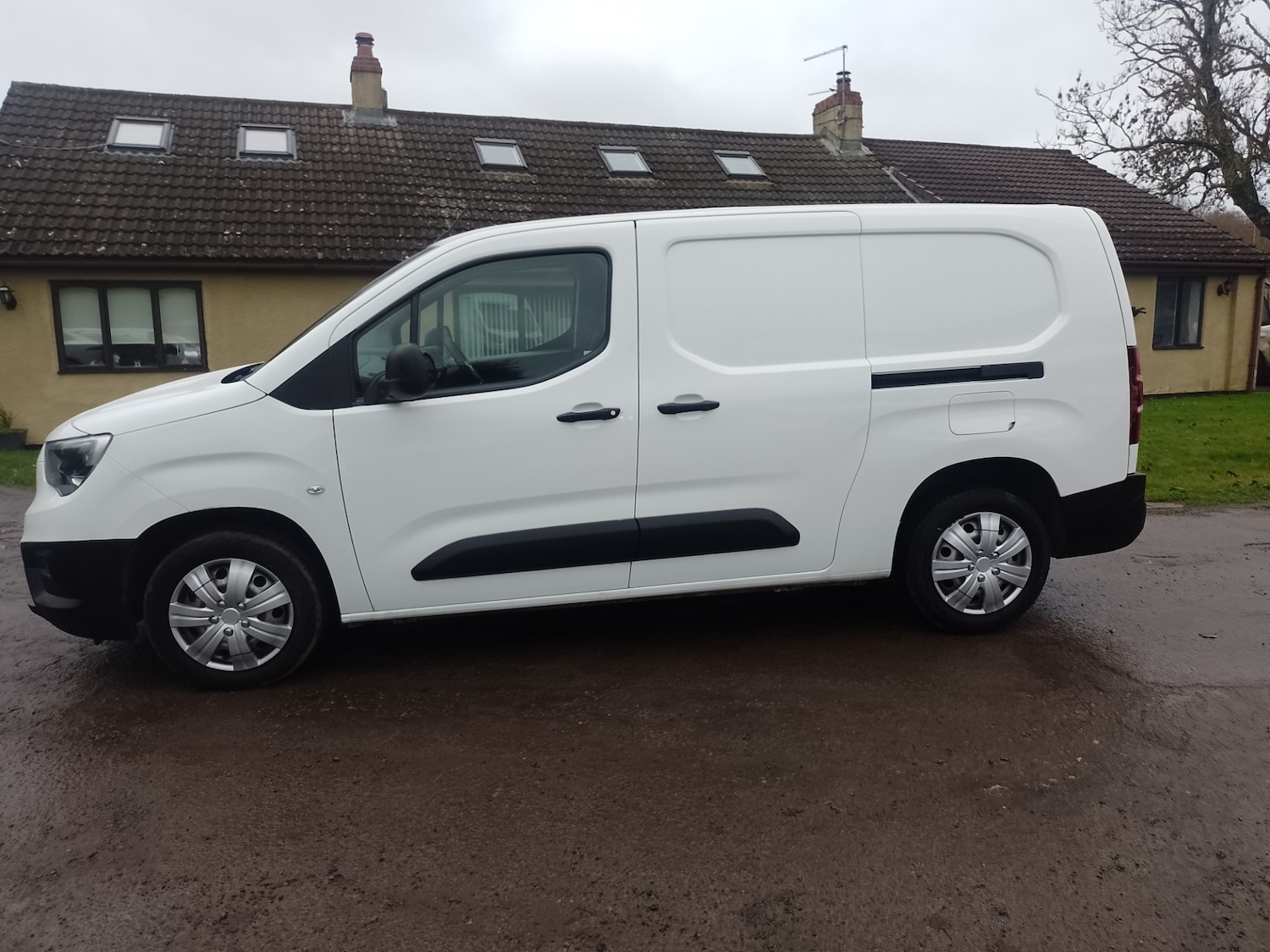 Used Vauxhall Combo 2021 for sale - 77448183: Photo 5