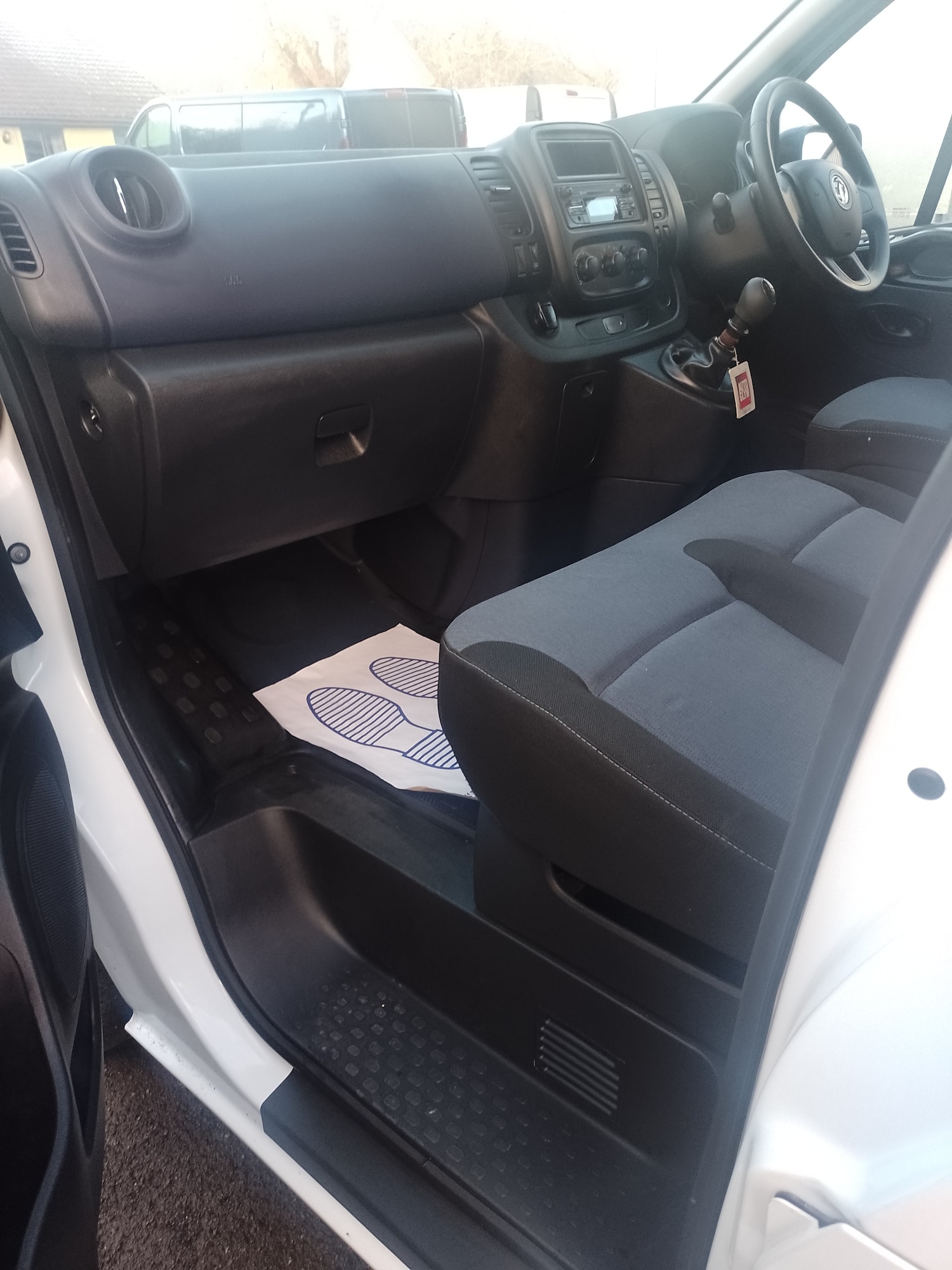 Used Vauxhall Vivaro 2017 for sale - 76860099: Photo 15