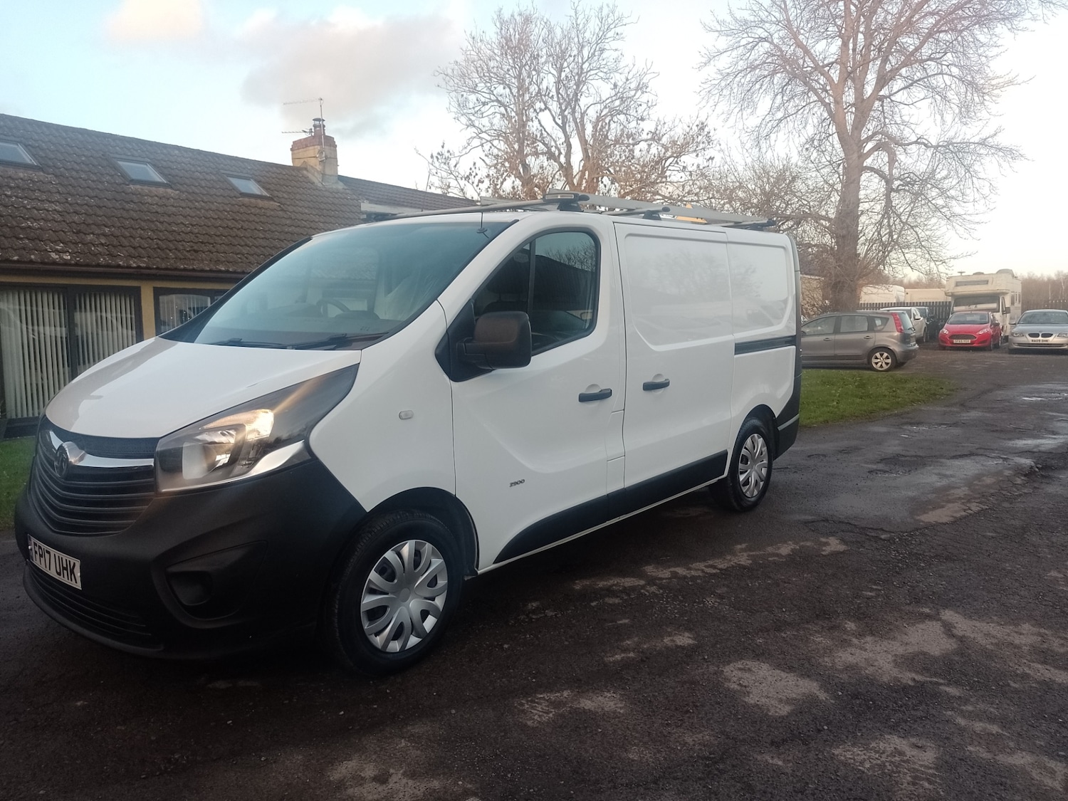 Used Vauxhall Vivaro 2017 for sale - 76860099: Photo 4