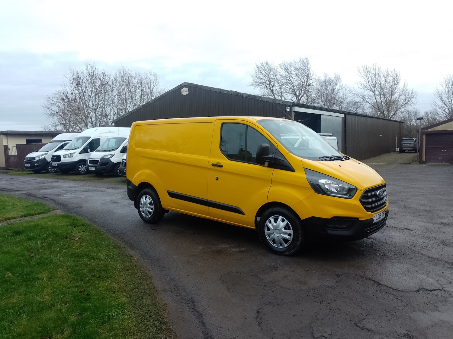 Used Ford Transit Custom 2019 for sale - 76919831: Photo 1