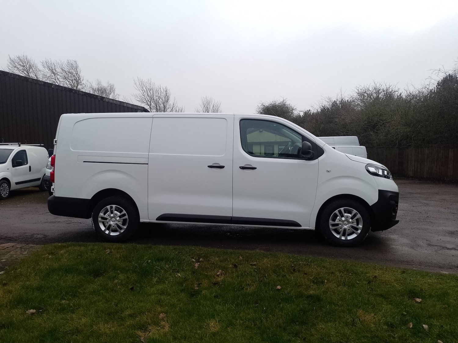 Used Vauxhall Vivaro 2021 for sale - 77365582: Photo 2