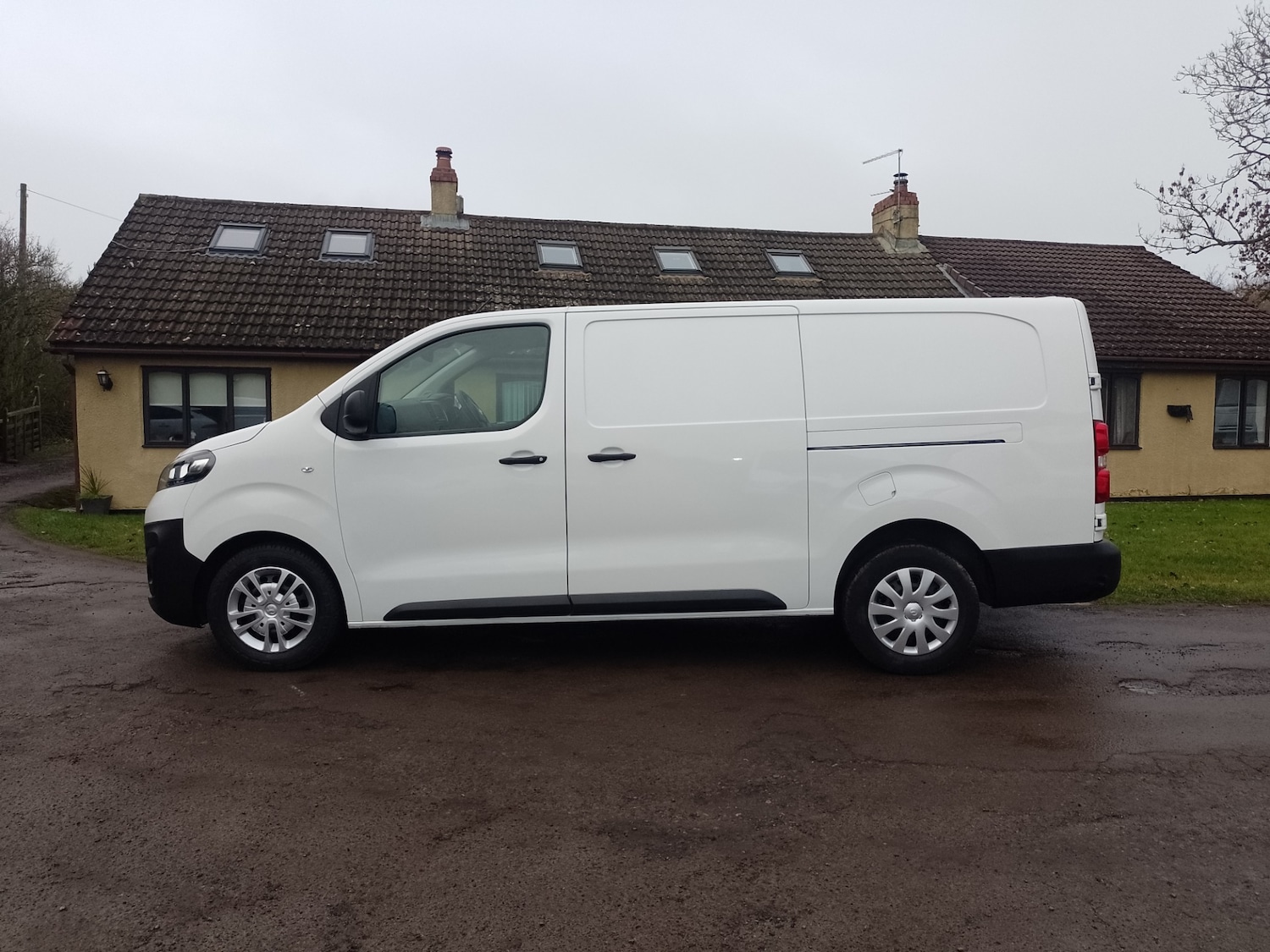 Used Vauxhall Vivaro 2021 for sale - 77365582: Photo 5