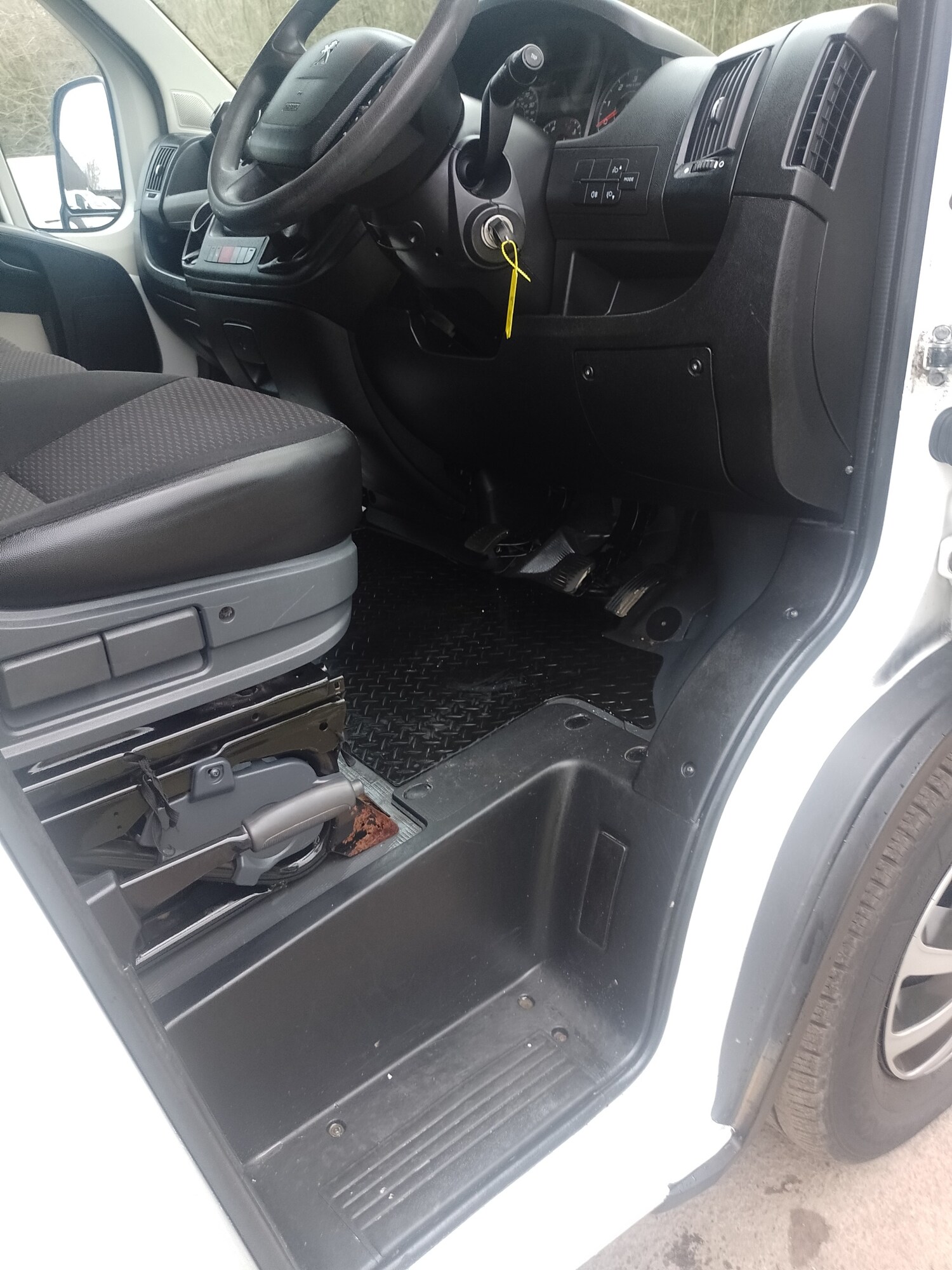 Used Peugeot Boxer 2015 for sale - 77675749: Photo 12