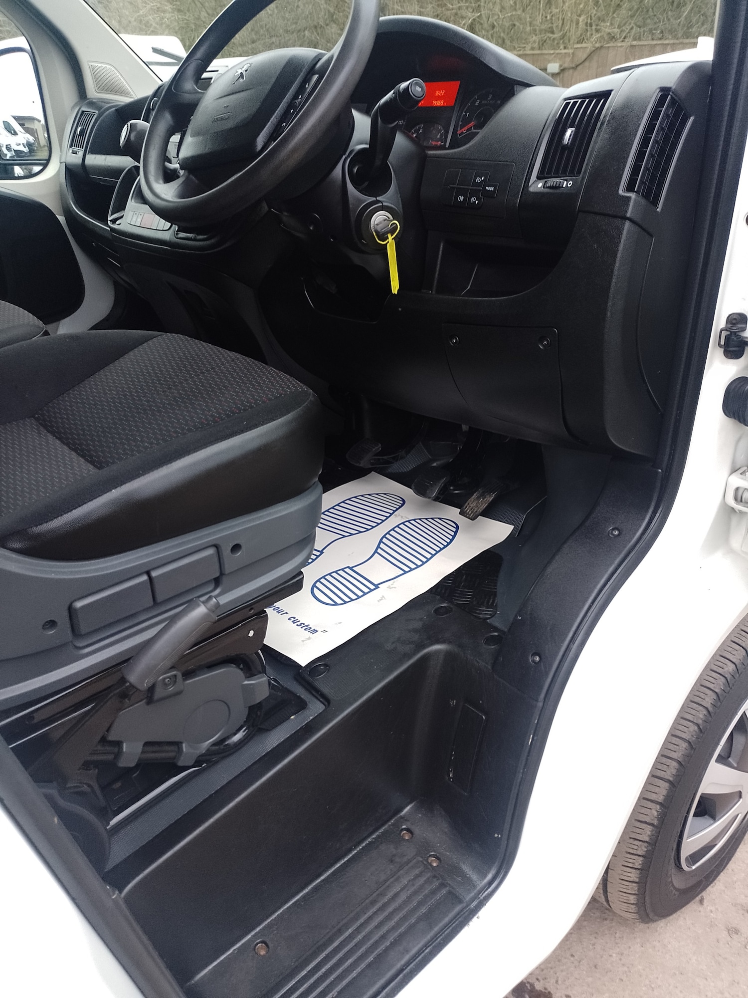 Used Peugeot Boxer 2017 for sale - 77607862: Photo 11