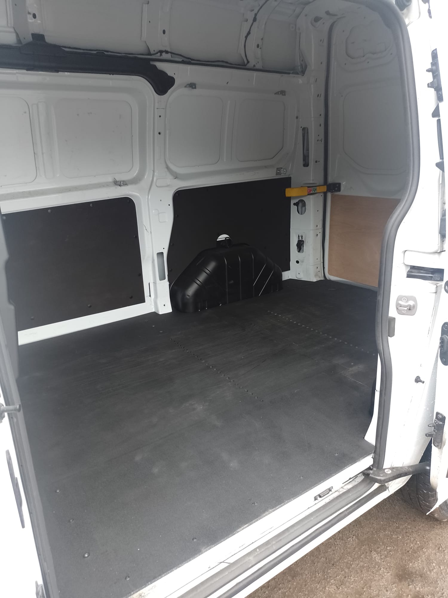 Used Ford Transit Custom 2021 for sale - 77541601: Photo 10
