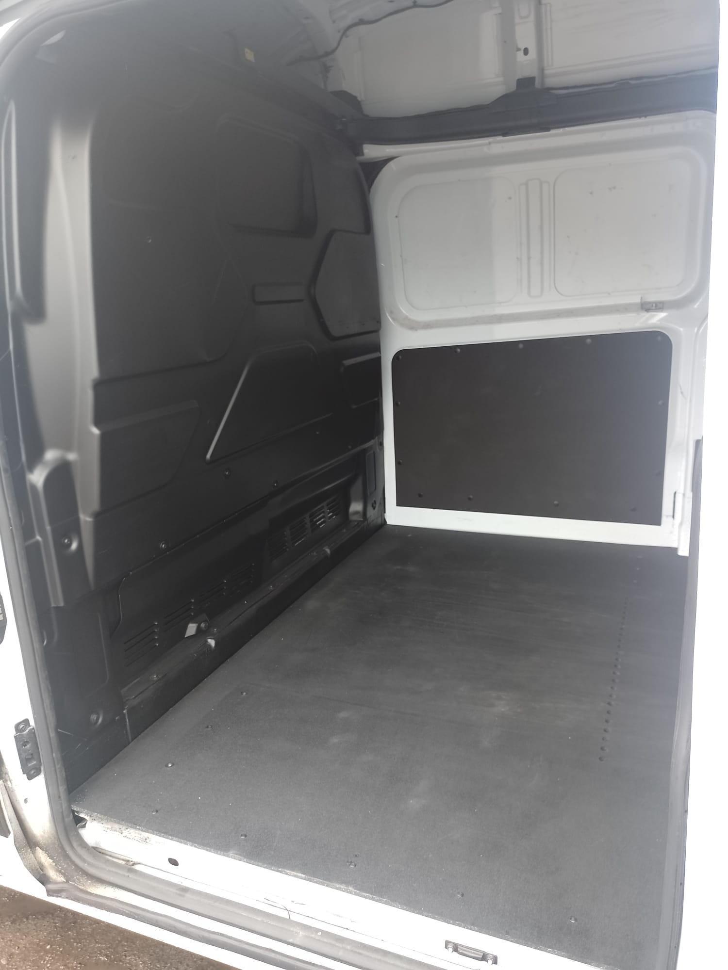 Used Ford Transit Custom 2021 for sale - 77541601: Photo 8