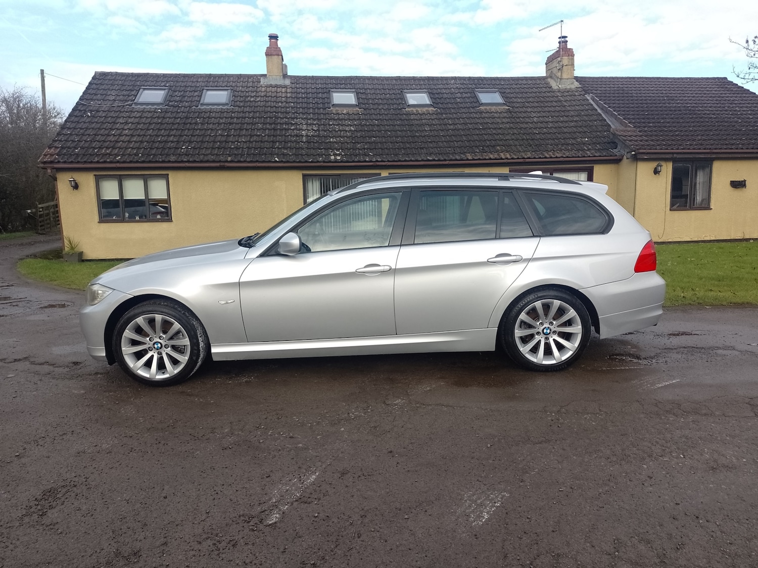 Used BMW 3 Series 2009 for sale - 77274164: Photo 5