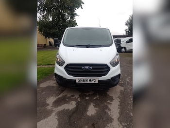 Used Ford Transit Custom 2018 for sale - 76142610: Photo 3