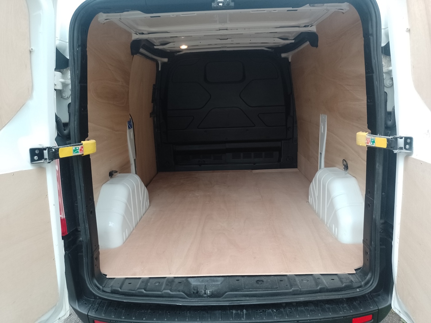 Used Ford Transit Custom 2018 for sale - 76142610: Photo 7