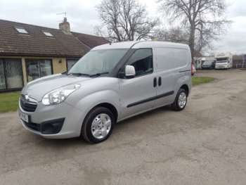 Used Vauxhall Combo 2017 for sale - 74856446: Photo