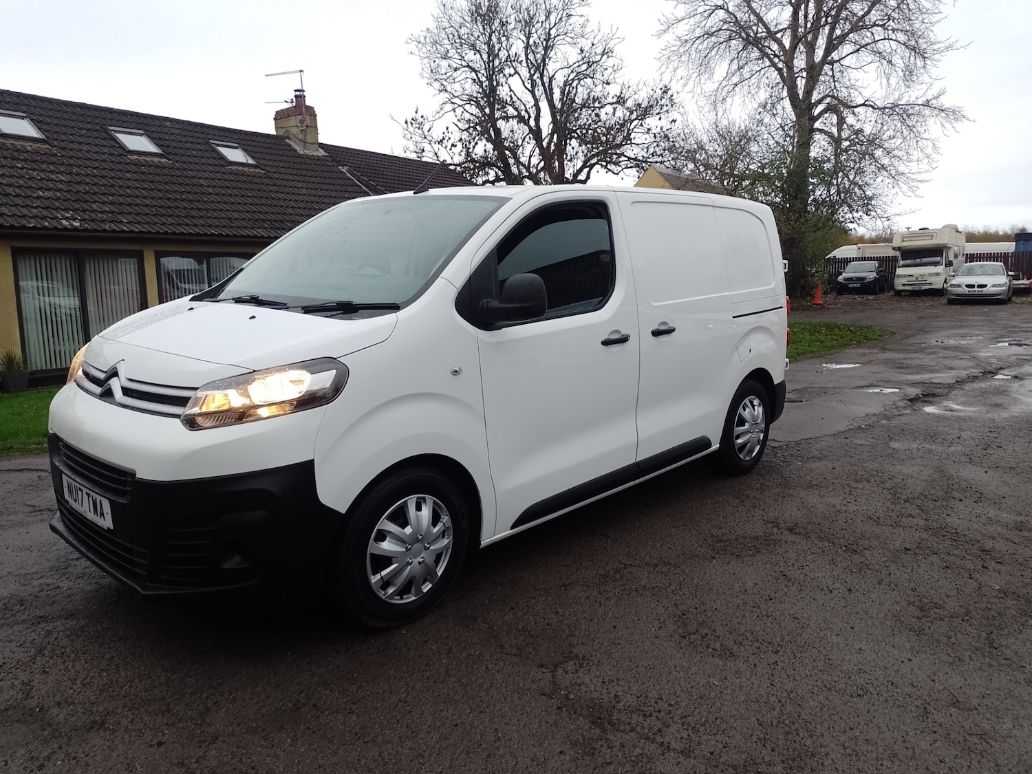 Used Citroen Dispatch 2017 for sale - 76693261: Photo 4