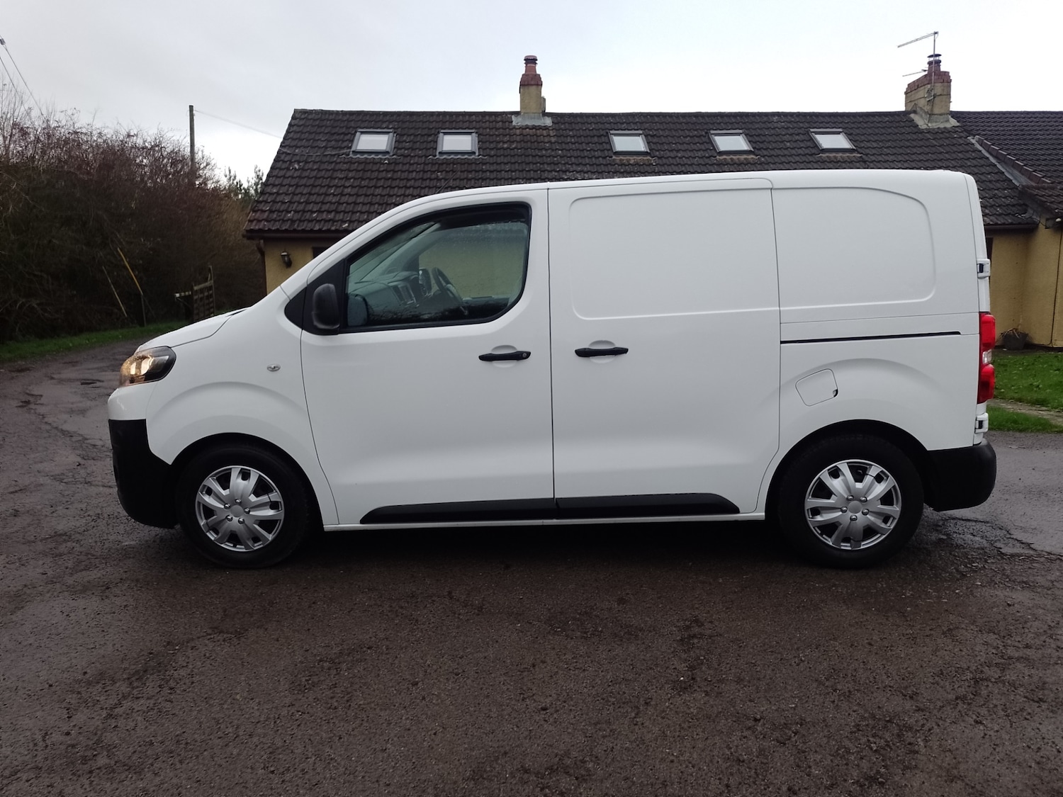 Used Citroen Dispatch 2017 for sale - 76693261: Photo 5