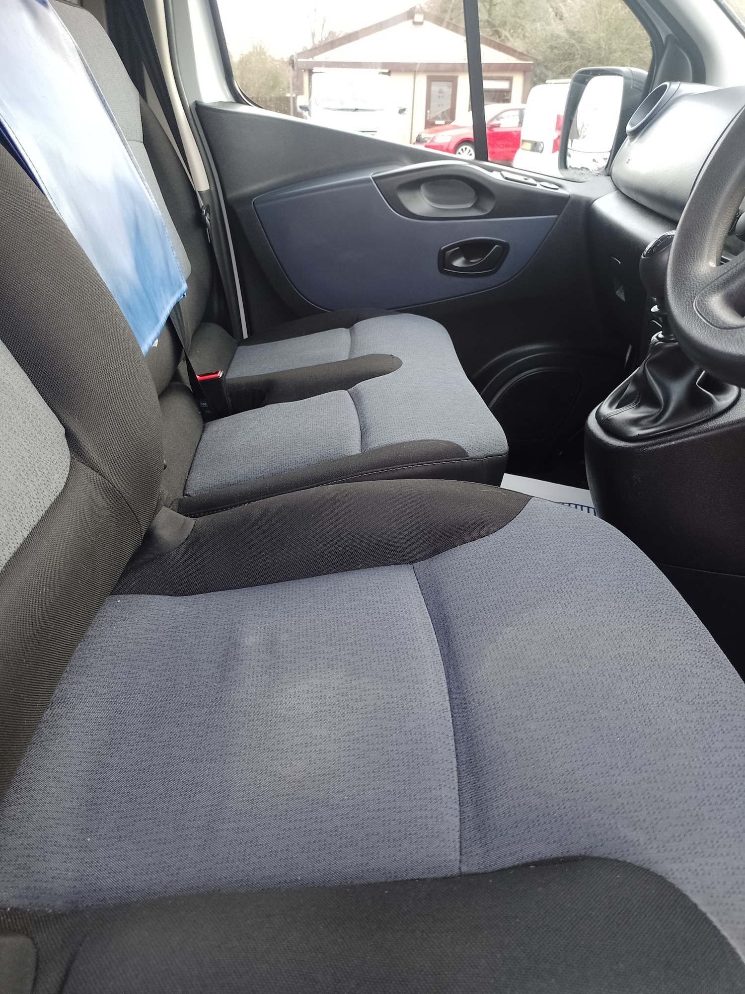 Used Vauxhall Vivaro 2016 for sale - 76663347: Photo 11