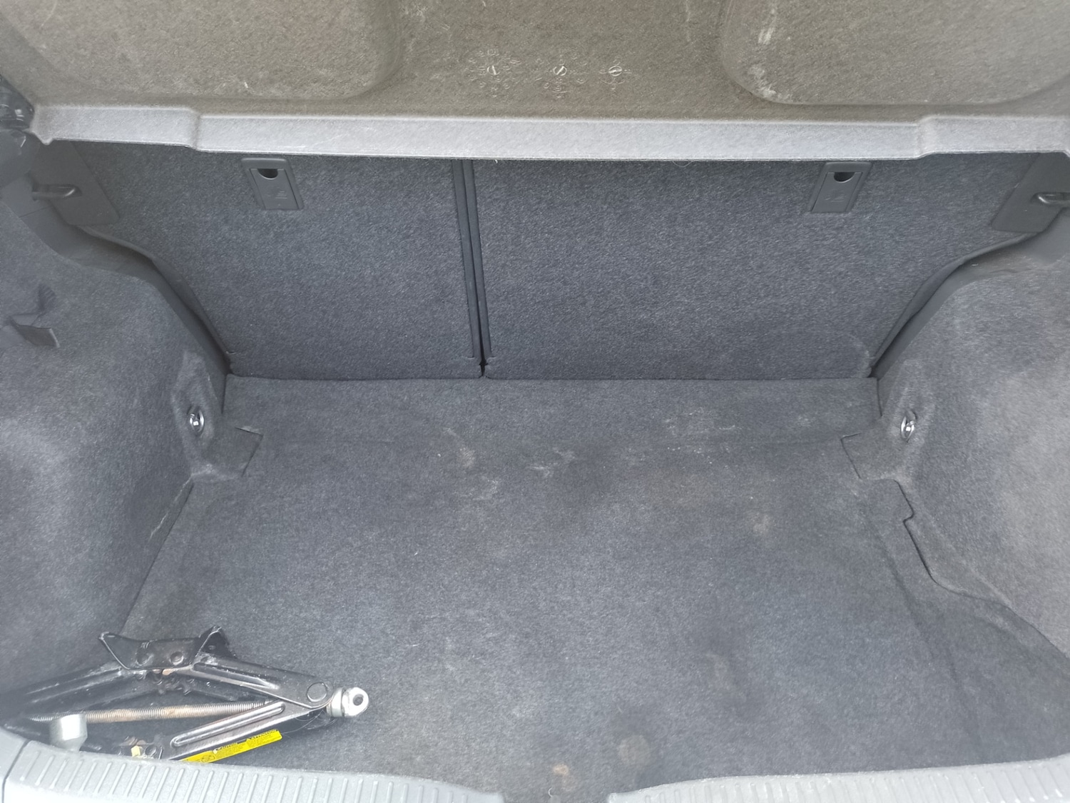 Used Toyota Auris 2009 for sale - 76492464: Photo 7