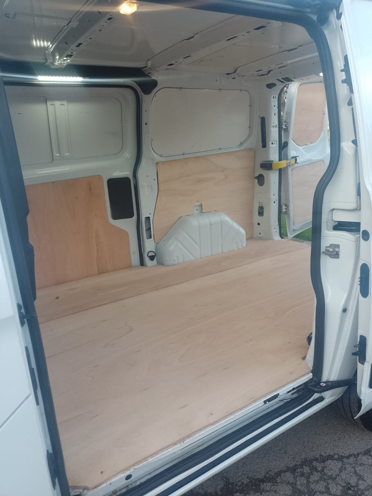 Used Ford Transit Custom 2018 for sale - 76461268: Photo 10