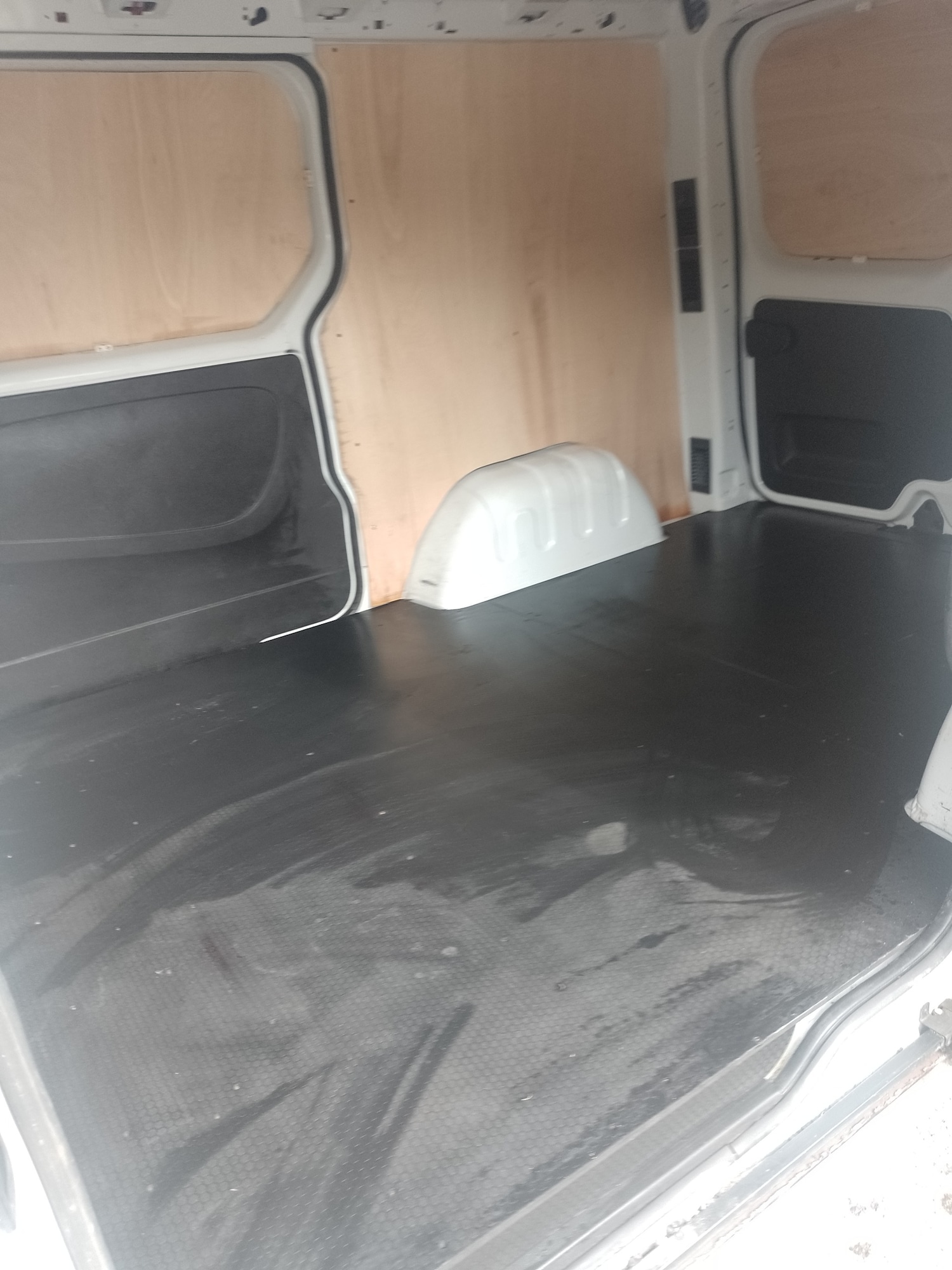 Used Vauxhall Vivaro 2018 for sale - 76461902: Photo 8