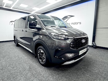 Used Ford Tourneo Custom 2025 for sale - 79349473: Photo