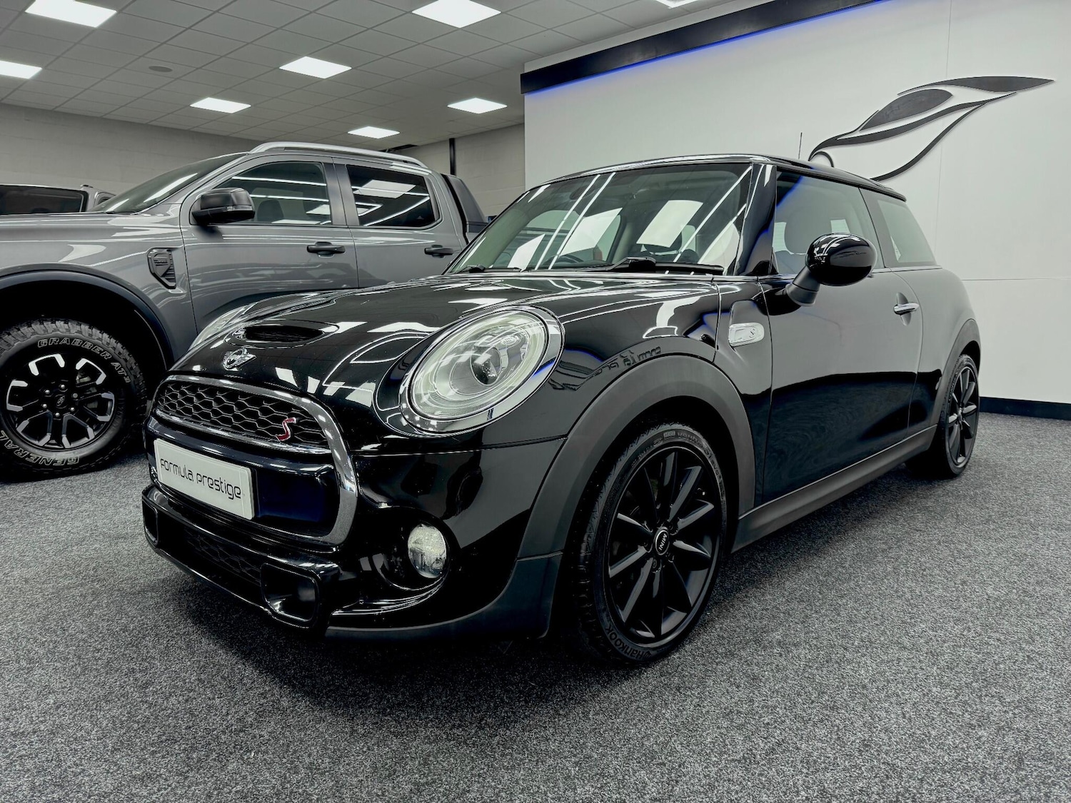 Used MINI Hatch 2016 for sale - 76408849: Photo 1