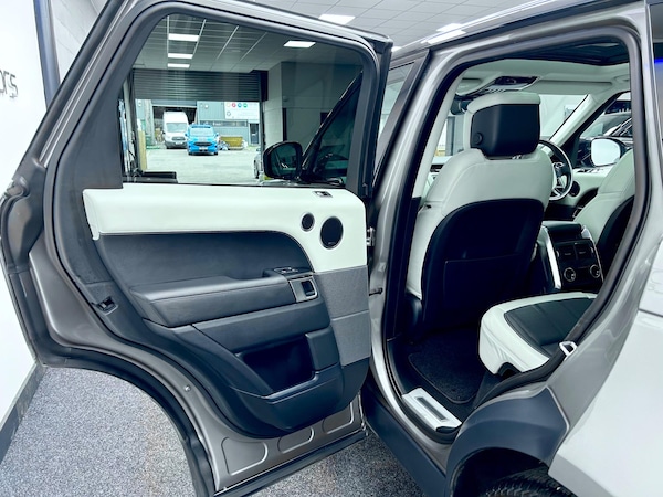 Used Land Rover Range Rover Sport 2022 for sale - 76239075: Photo 33