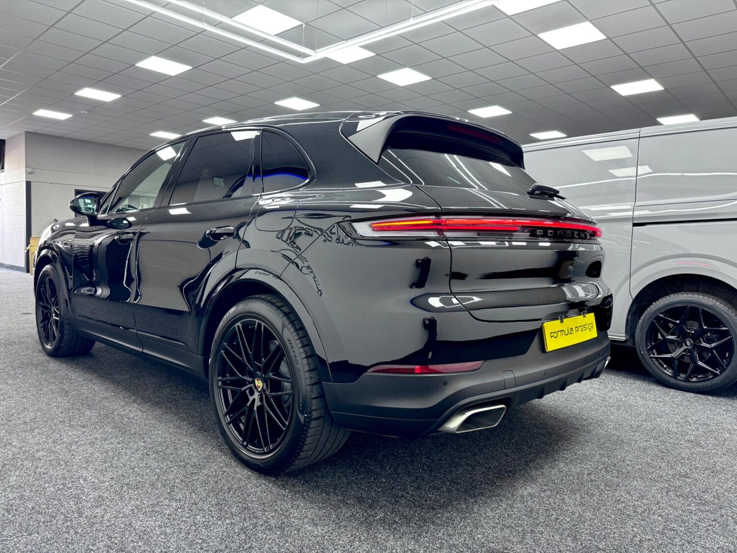 Used Porsche Cayenne for sale - 77823626: Photo 17