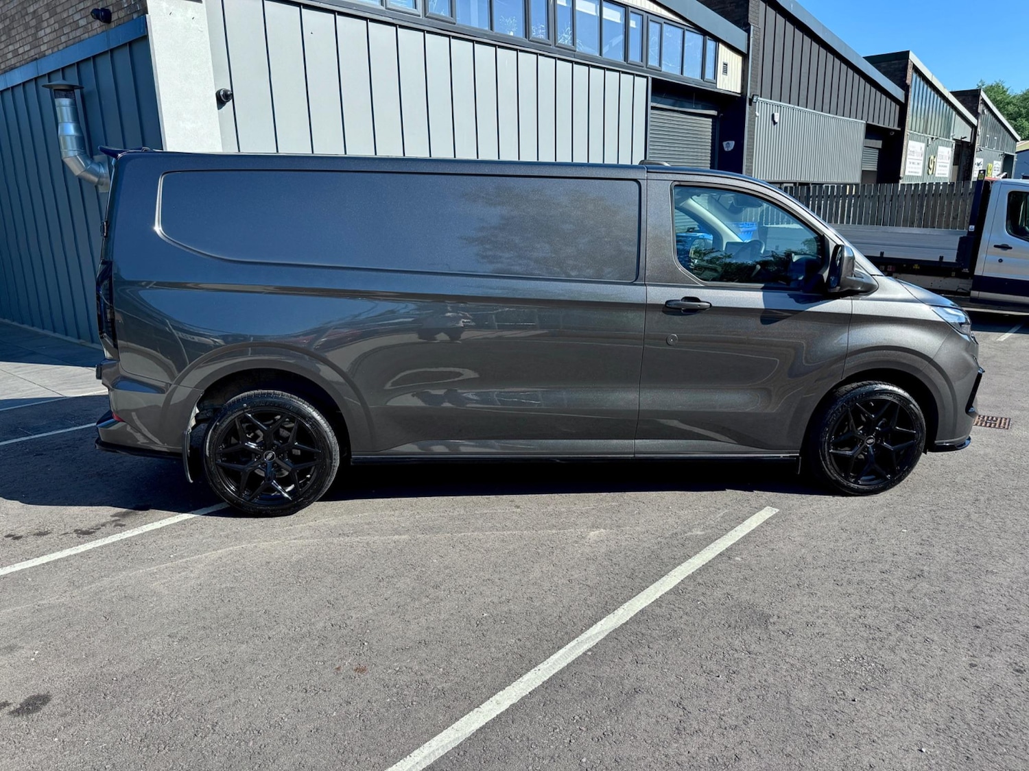 Used Ford Transit Custom 2024 for sale - 76990624: Photo 21