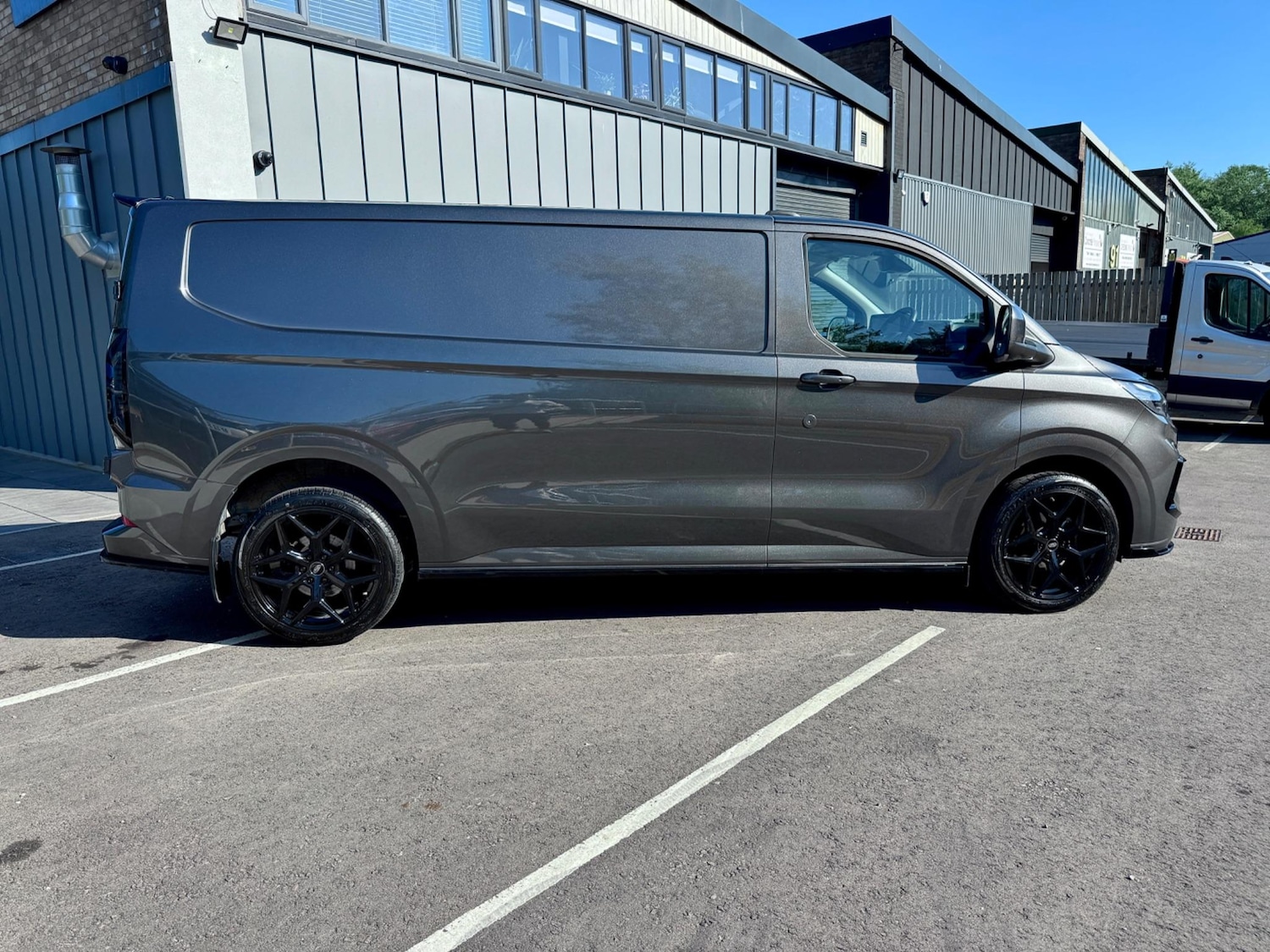 Used Ford Transit Custom 2024 for sale - 76990624: Photo 22