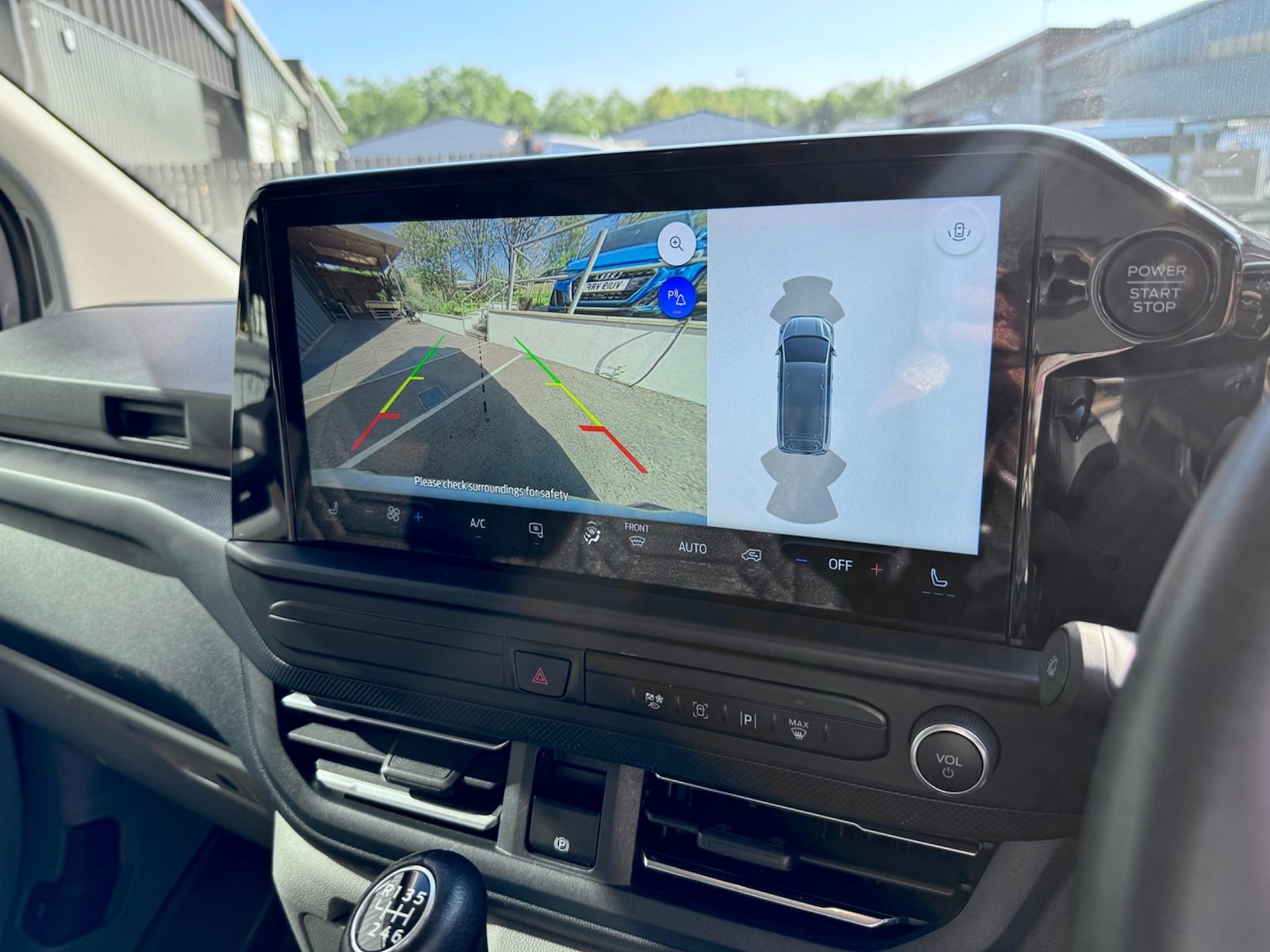 Used Ford Transit Custom 2024 for sale - 76990624: Photo 31