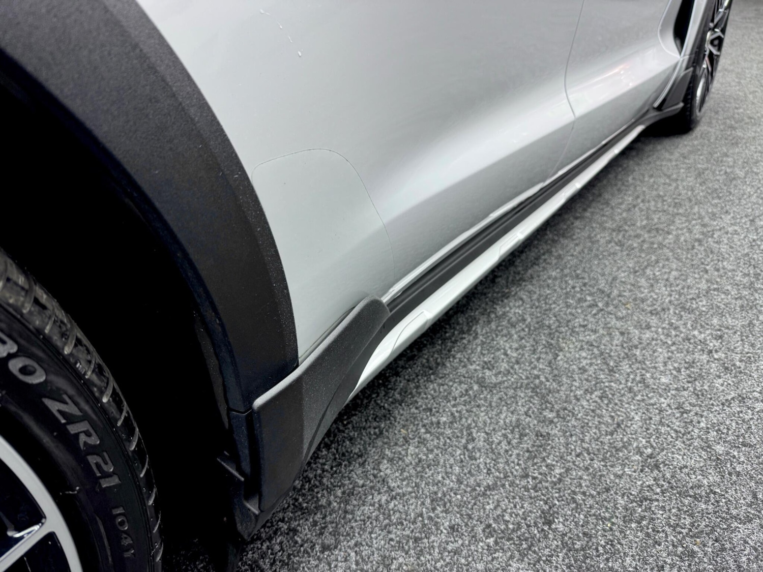 Used Porsche Taycan 2023 for sale - 77163139: Photo 23