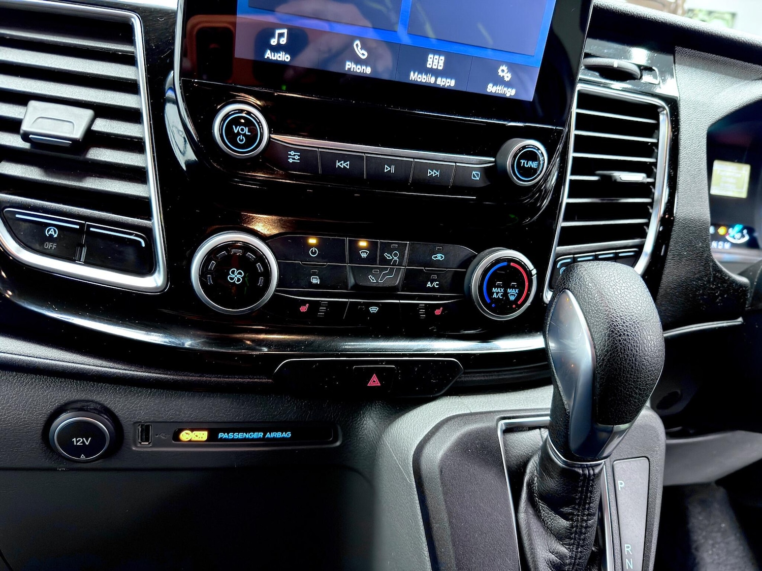 Used Ford Transit Custom 2020 for sale - 76644769: Photo 14