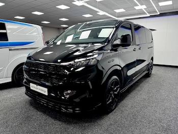 Used Ford Tourneo Custom 2025 for sale - 78375577: Photo