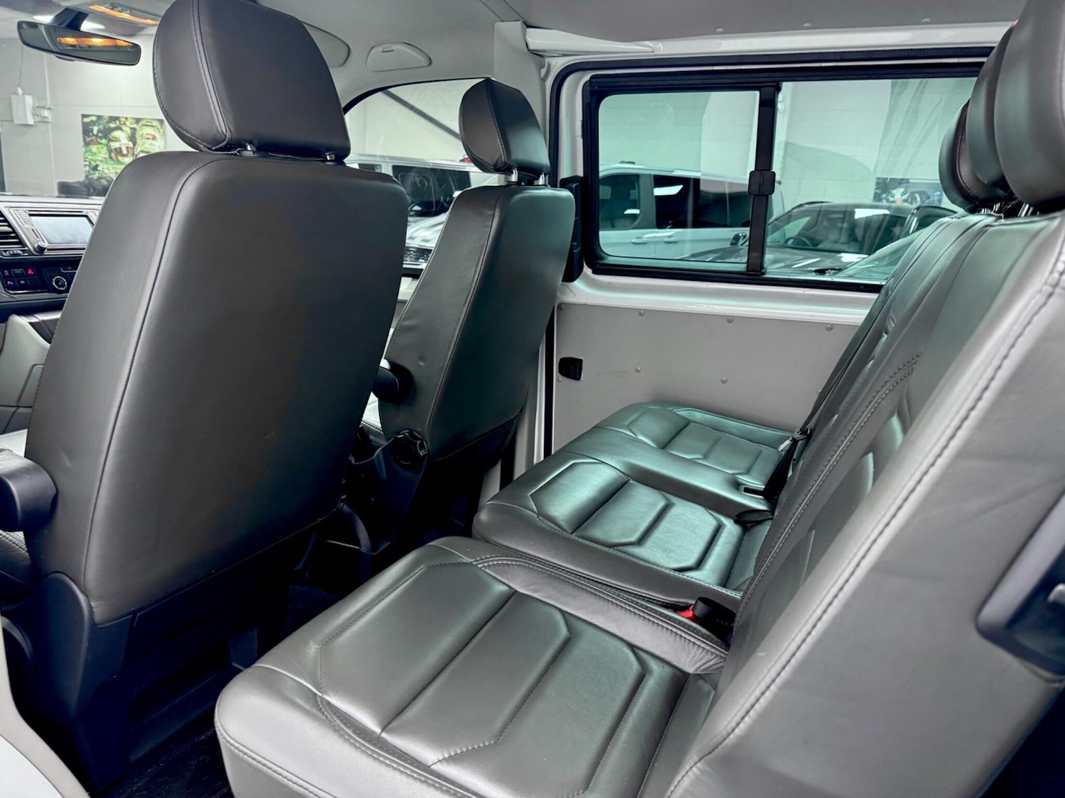 Used Volkswagen Transporter for sale - 77267104: Photo 39