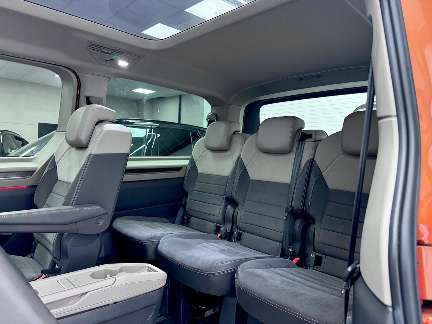 Used Volkswagen Multivan 2023 for sale - 77163242: Photo 25