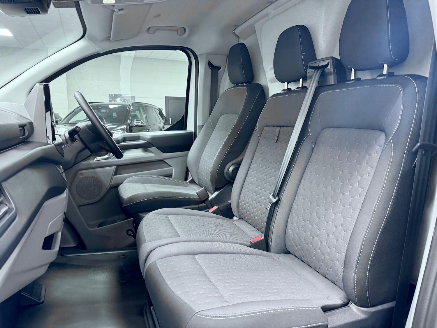 Used Ford Transit Custom 2024 for sale - 76457975: Photo 12