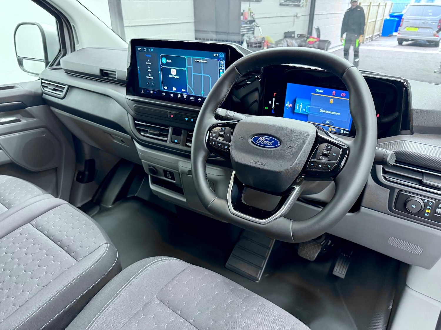 Used Ford Transit Custom 2024 for sale - 76457975: Photo 6