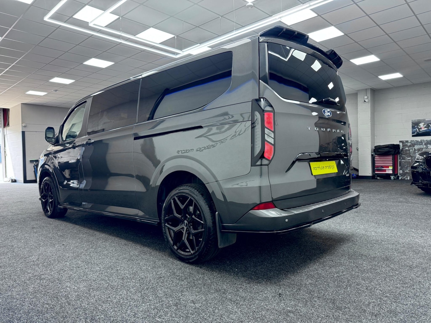 Used Ford Tourneo Custom 2024 for sale - 76573083: Photo 3