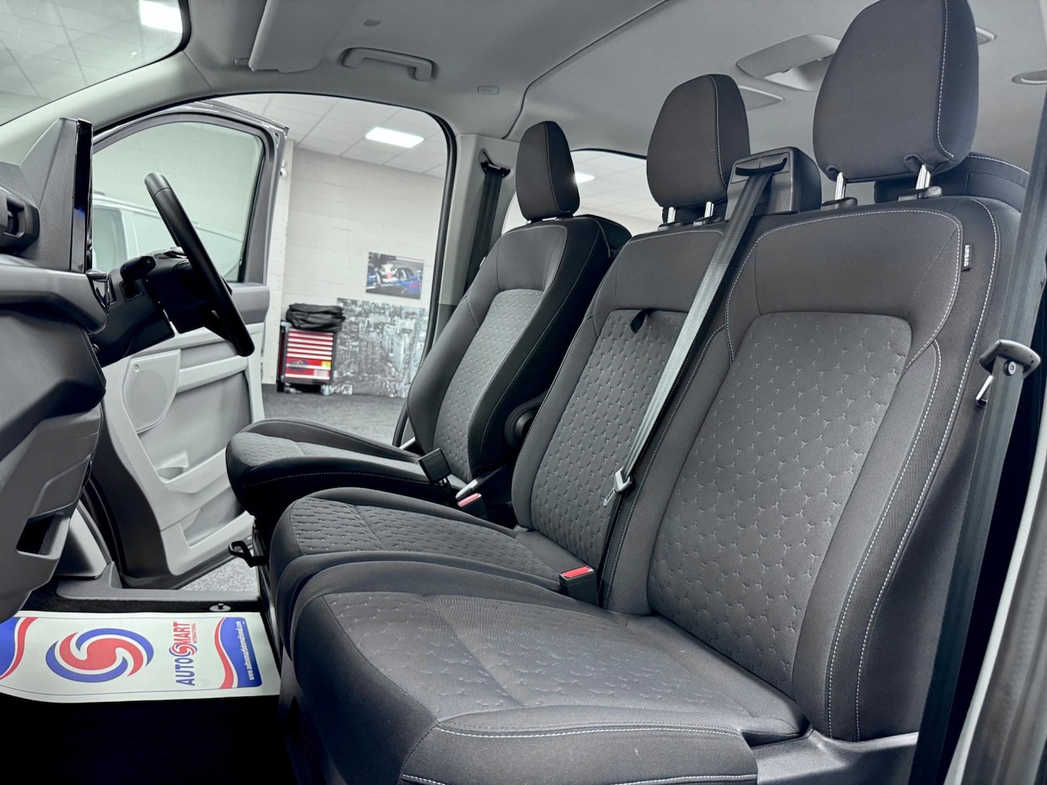 Used Ford Tourneo Custom 2024 for sale - 76573083: Photo 43