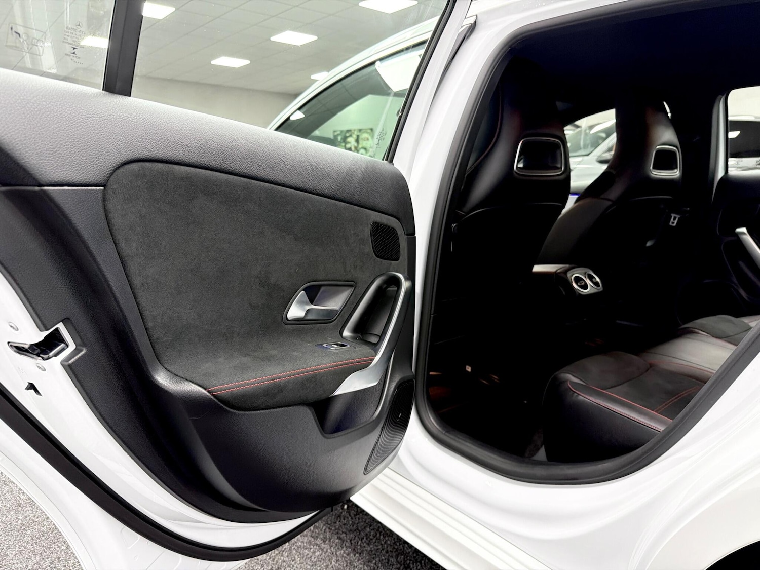 Used Mercedes-Benz A-Class 2019 for sale - 76936534: Photo 25