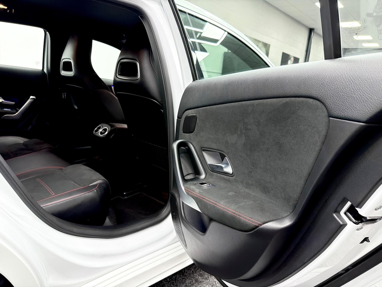 Used Mercedes-Benz A-Class 2019 for sale - 76936534: Photo 28