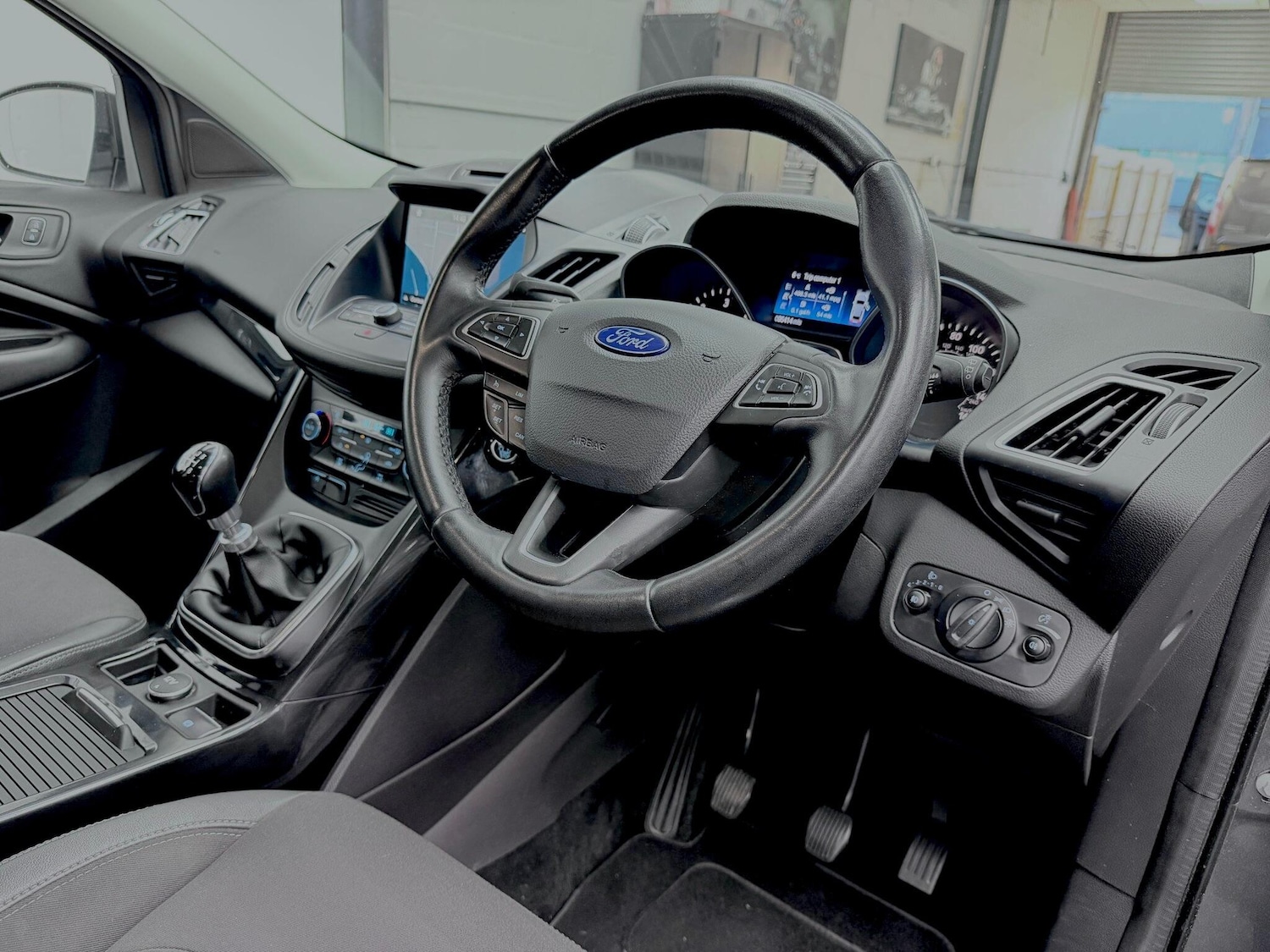 Used Ford Kuga 2017 for sale - 77120081: Photo 6