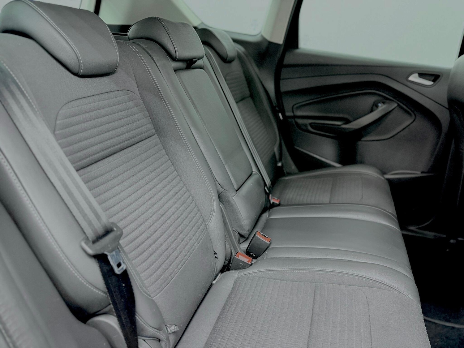 Used Ford Kuga 2017 for sale - 77120081: Photo 9