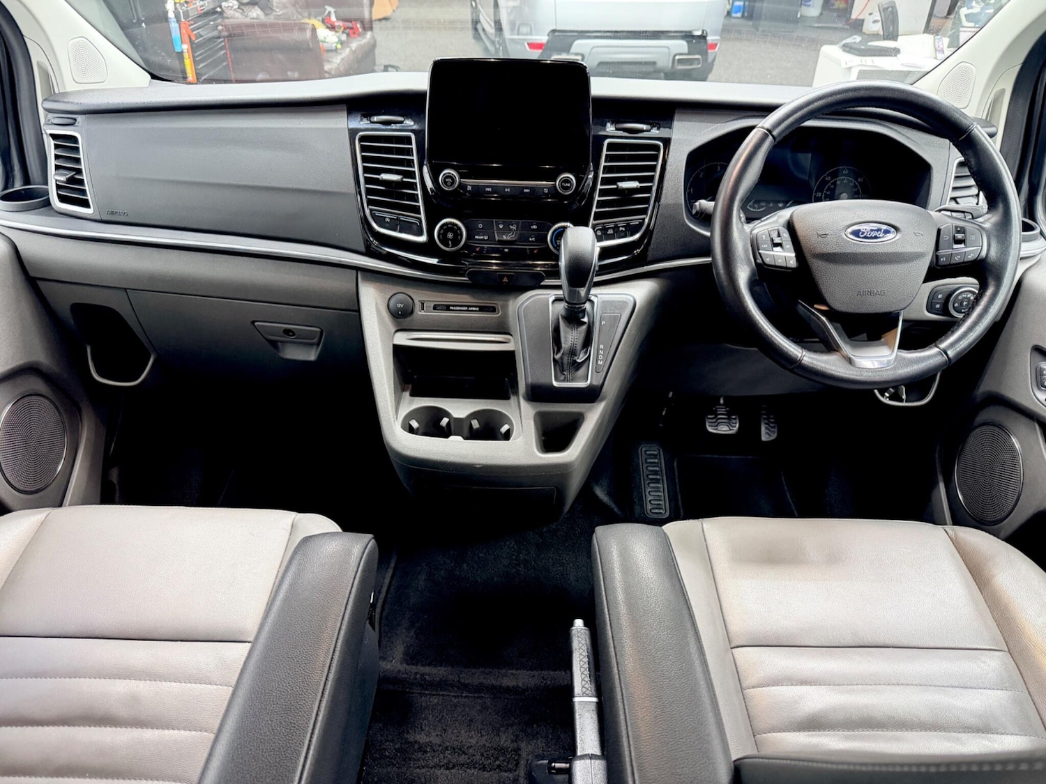 Used Ford Tourneo Custom for sale - 77926280: Photo 24