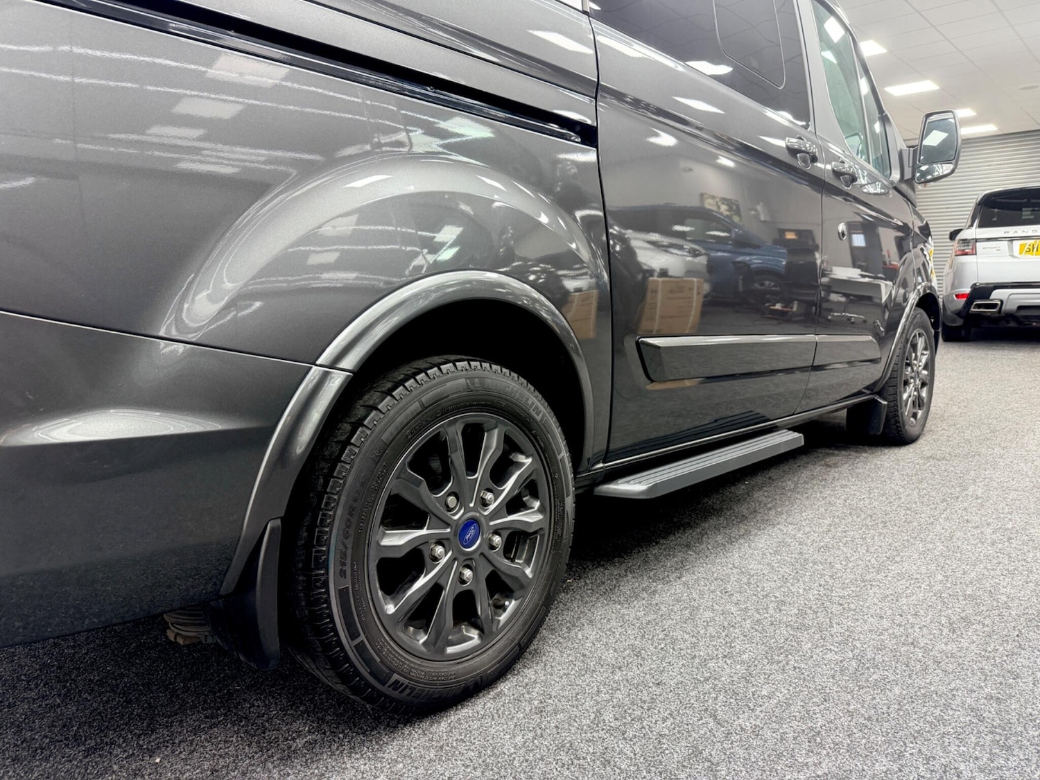 Used Ford Tourneo Custom for sale - 77926280: Photo 44