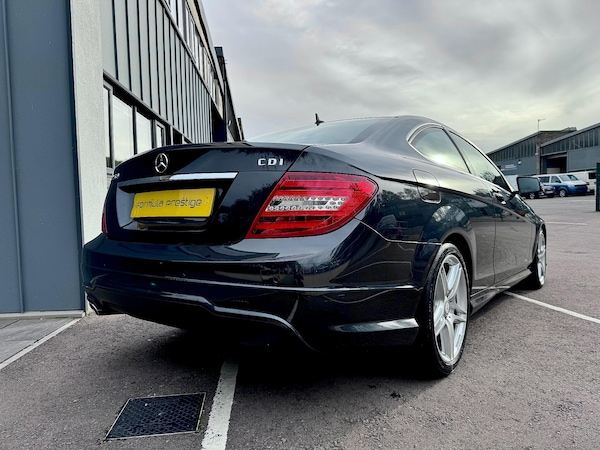 Used Mercedes-Benz C-Class 2013 for sale - 76215373: Photo 24