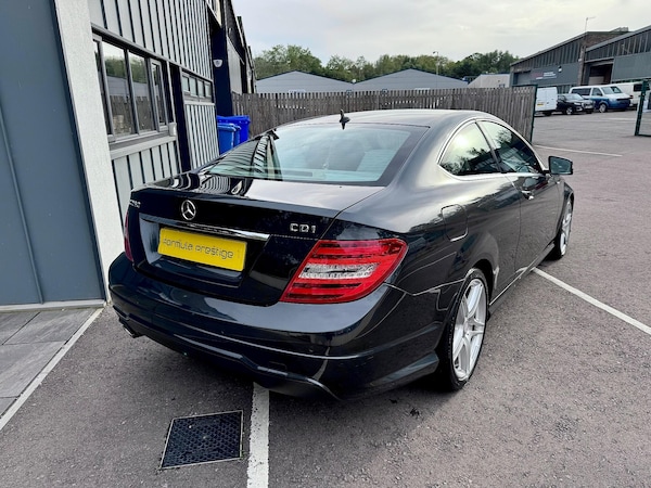 Used Mercedes-Benz C-Class 2013 for sale - 76215373: Photo 25
