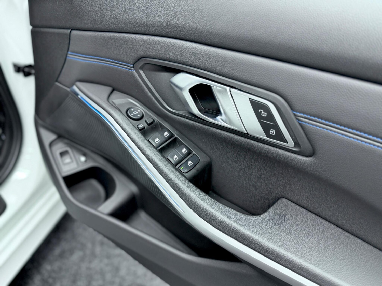 Used BMW 3 Series 2022 for sale - 76573384: Photo 44