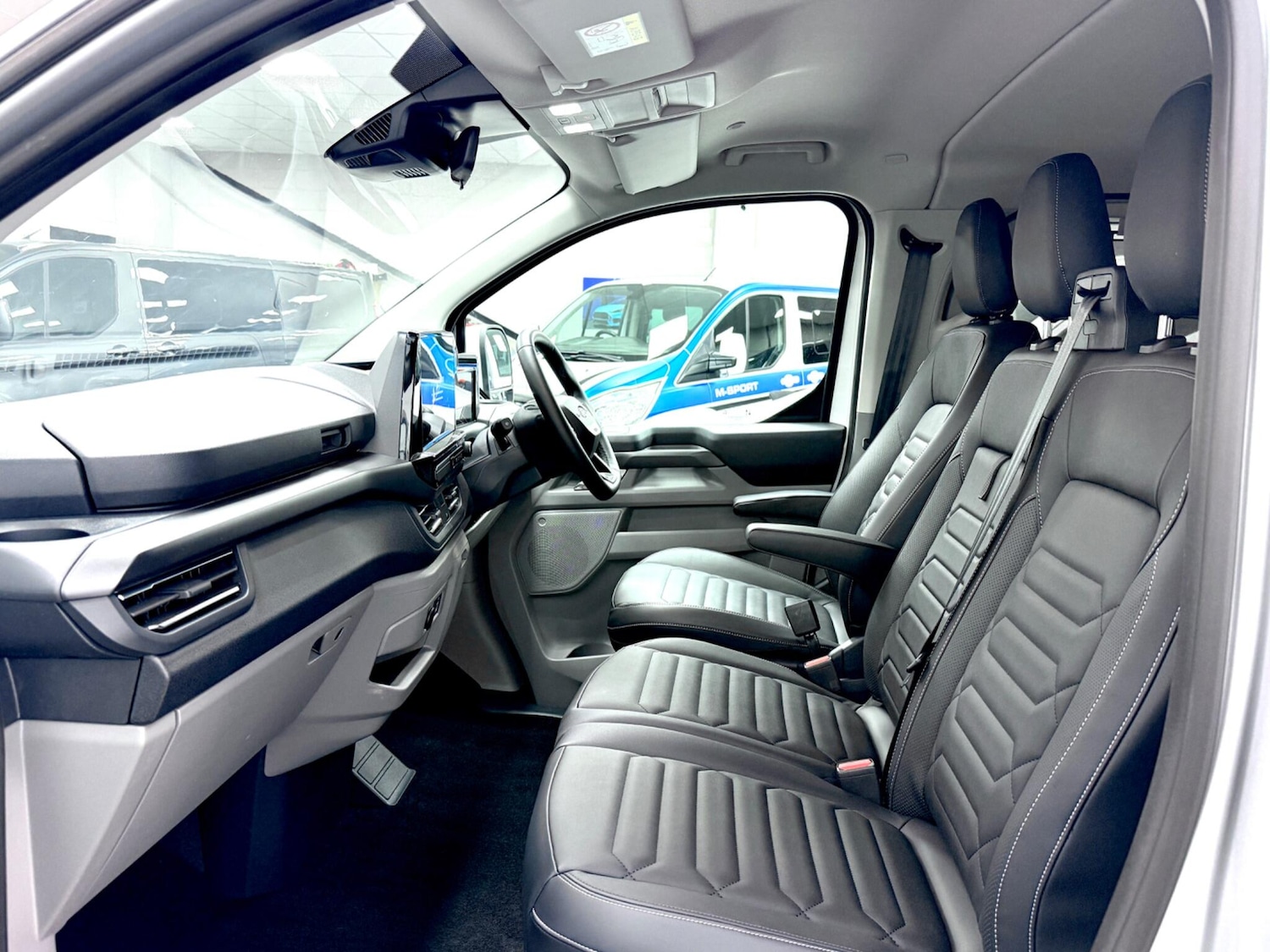 Used Ford Tourneo Custom 2026 for sale - 77838425: Photo 10